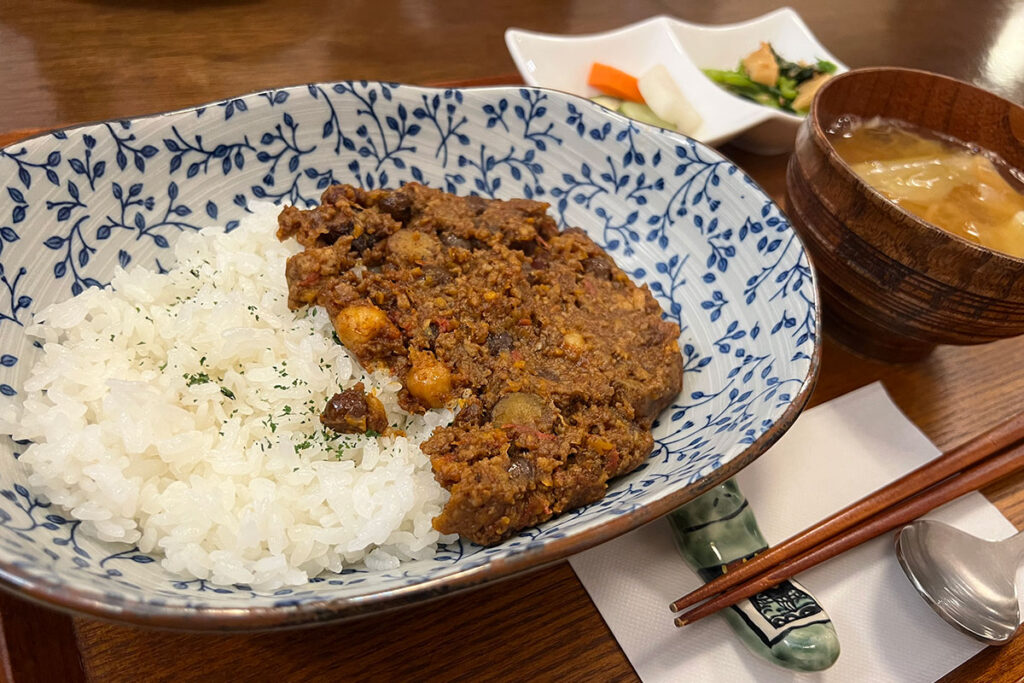 カフェジータの定番ジータカレー